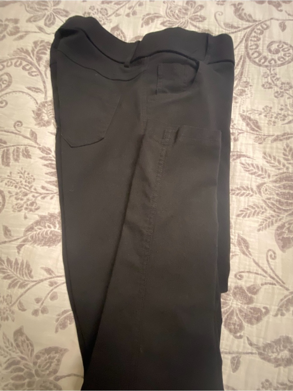 Amaryllis Casual Skinny Stretch Pants - Picture 5 of 8